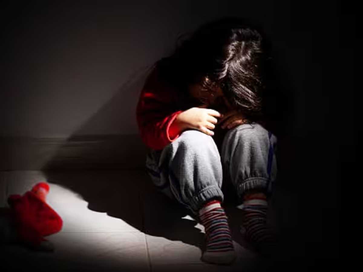 दिल्ली में हैवानियत : नौ साल की बच्ची का बलात्कार कर शव नहर में फेंका